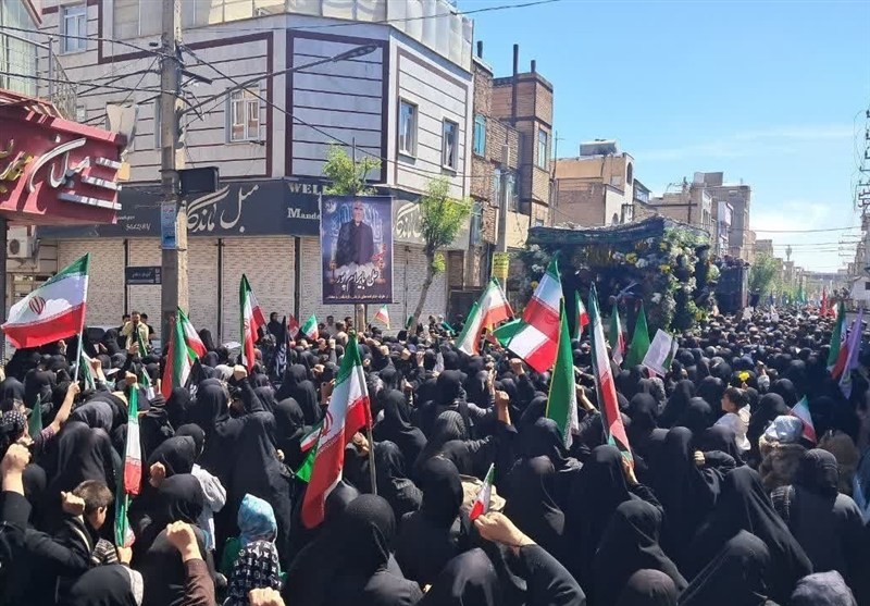 4 شهید خانواده «خانی» در بهارستان تشییع و خاکسپاری شد اخبار بهارستان , جنگ آمریکا و رژیم صهیونیستی علیه ایران , شهید ,