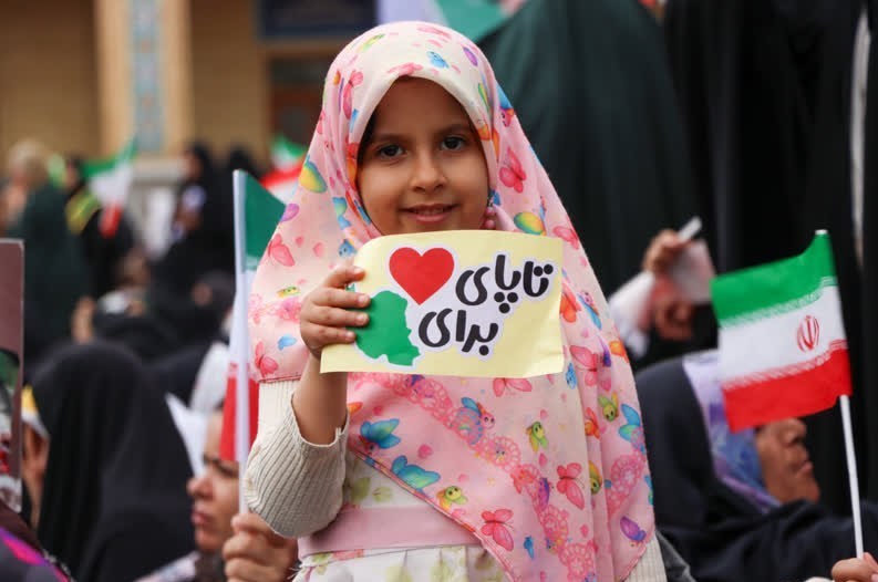 اجتماع بزرگ بانوان و دختران جانفدای شیرازی در حرم شاهچراغ (ع)+ تصاویر اخبار شیراز , اخبار استان فارس ,