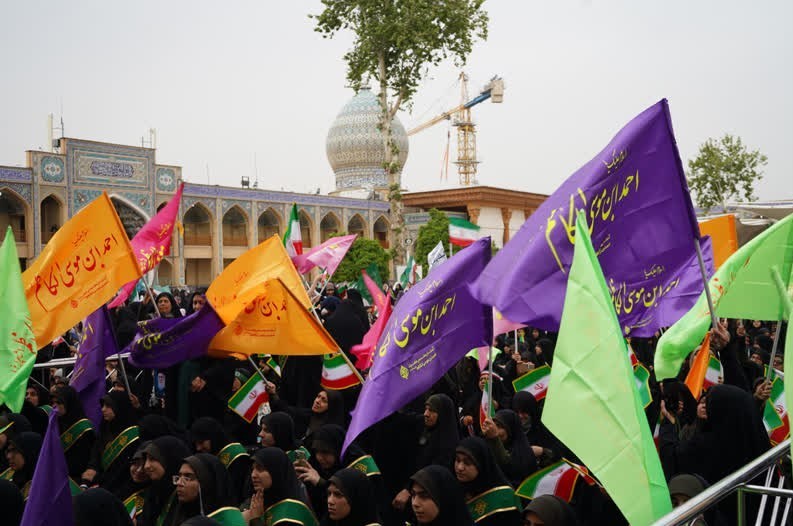 اجتماع بزرگ بانوان و دختران جانفدای شیرازی در حرم شاهچراغ (ع)+ تصاویر اخبار شیراز , اخبار استان فارس ,