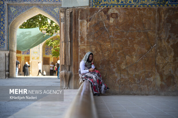 اصفهان، شهر تابآور تاریخ؛ بازخوانی عقلانیت معماری ایرانی در شرایط جنگ اصفهان، شهر تابآور تاریخ؛ بازخوانی عقلانیت معماری ایرانی در شرایط جنگ