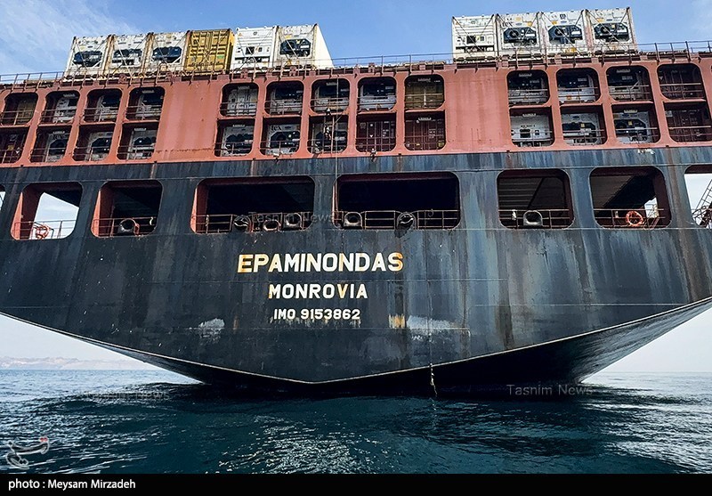 تصاویر جدید تسنیم از توقیف 2 کشتی کانتینربر اسرائیلی خلیج فارس , جنگ آمریکا و رژیم صهیونیستی علیه ایران ,