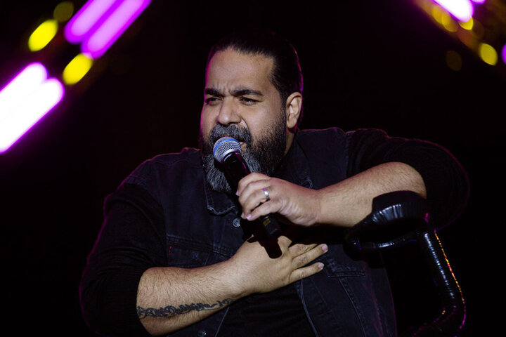 تلاشهای یک کنشگر موسیقی در جنگ؛ «مشکی پوش» سنگ تمام گذاشت تلاشهای یک کنشگر موسیقی در جنگ؛ «مشکی پوش» سنگ تمام گذاشت