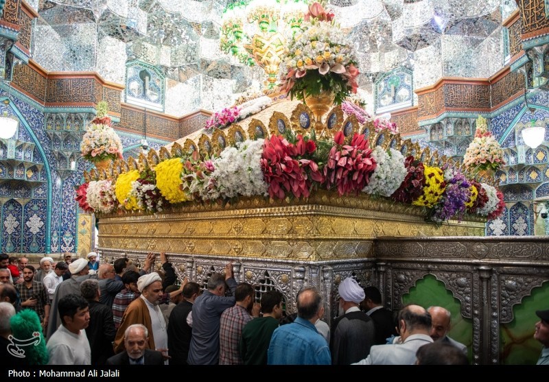 خطبهخوانی و آغاز دهه کرامت از حرم حضرت معصومه(س)+ عکس حضرت معصومه (س) , اخبار استان قم , دهه کرامت ,