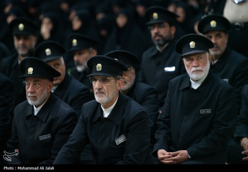 خطبهخوانی و آغاز دهه کرامت از حرم حضرت معصومه(س)+ عکس حضرت معصومه (س) , اخبار استان قم , دهه کرامت ,