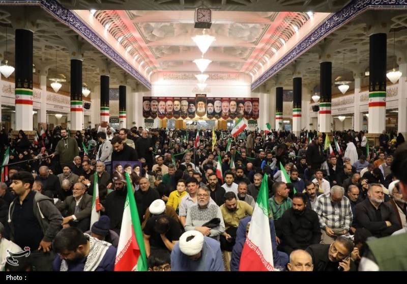 شبی ماندگار در قم؛ وداع باشکوه با سپهبد شهید موسوی در حرم+ عکس مراسم تشییع , اخبار قم , حضرت معصومه (س) ,