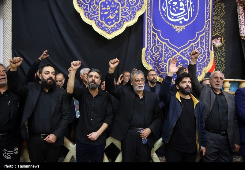 شبی ماندگار در قم؛ وداع باشکوه با سپهبد شهید موسوی در حرم+ عکس مراسم تشییع , اخبار قم , حضرت معصومه (س) ,