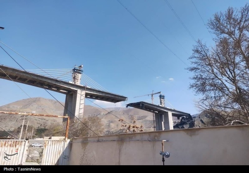 شهادت 2 نفر در حمله آمریکایی ـ صهیونی به پل B1 کرج شهادت 2 نفر در حمله آمریکایی ـ صهیونی به پل B1 کرج