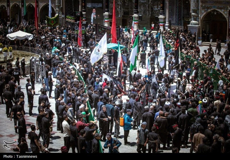 قم در روز عاشورا؛ از عزای سیدالشهدا(ع) تا تجدید بیعت با ولایت + عکس ماه محرم , حسینیه تسنیم , عاشورا , اخبار قم ,