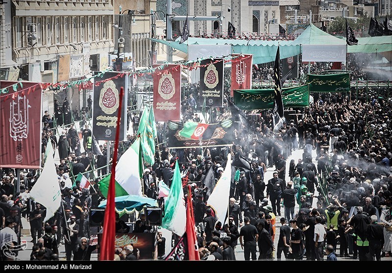 قم در روز عاشورا؛ از عزای سیدالشهدا(ع) تا تجدید بیعت با ولایت + عکس ماه محرم , حسینیه تسنیم , عاشورا , اخبار قم ,