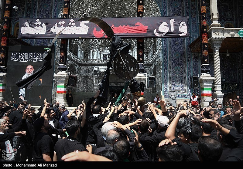 قم در روز عاشورا؛ از عزای سیدالشهدا(ع) تا تجدید بیعت با ولایت + عکس ماه محرم , حسینیه تسنیم , عاشورا , اخبار قم ,