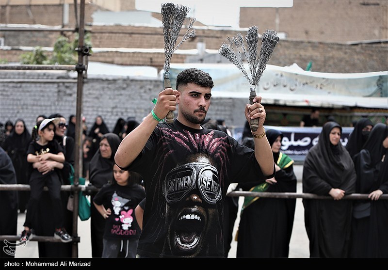 قم در روز عاشورا؛ از عزای سیدالشهدا(ع) تا تجدید بیعت با ولایت + عکس ماه محرم , حسینیه تسنیم , عاشورا , اخبار قم ,