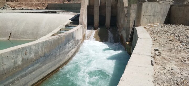 ظرفیت تولید ۱۰۰۰ تن ماهی و اشتغال ۳۰۰ نفر در مجتمع سپیددشت ظرفیت تولید ۱۰۰۰ تن ماهی و اشتغال ۳۰۰ نفر در مجتمع سپیددشت