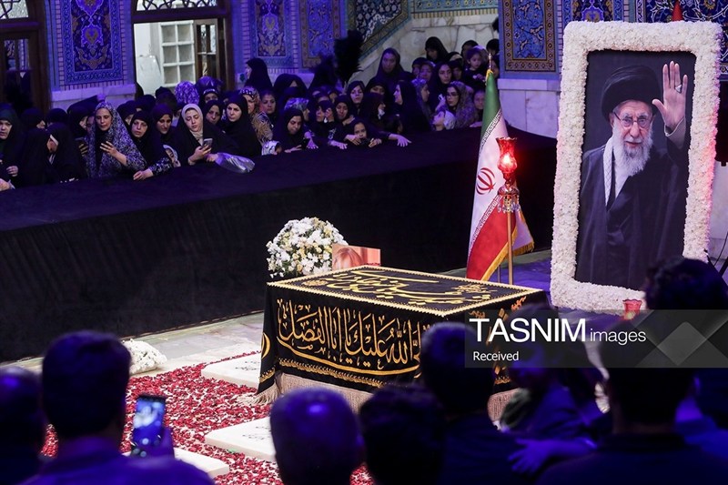 200 روز دلتنگی، نجواهایی در بهشت دارالذکر ... امام شهید , تشییع رهبر شهید , شهید امام خامنه ای (ره) , خراسان رضوی , مشهد مقدس , اخبار مشهد , حرم امام رضا(ع) , امام رضا (ع) , شهادت , رهبر انقلاب ,