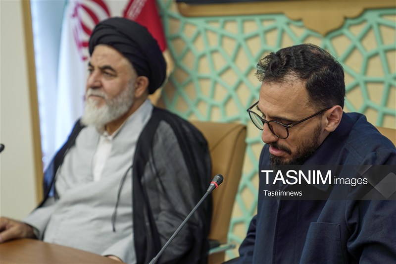 تأکید اساتید هنرهای تجسمی بر نقش هنر در تبیین معارف مهدوی+ عکس مسجد جمکران , اخبار استان قم , فرهنگ و هنر , هنرهای تجسمی ,
