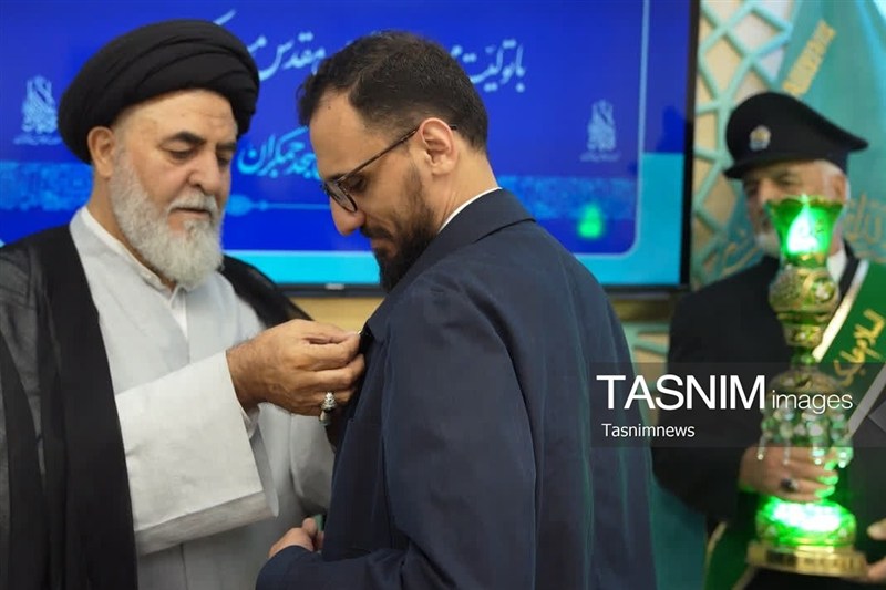 تأکید اساتید هنرهای تجسمی بر نقش هنر در تبیین معارف مهدوی+ عکس مسجد جمکران , اخبار استان قم , فرهنگ و هنر , هنرهای تجسمی ,