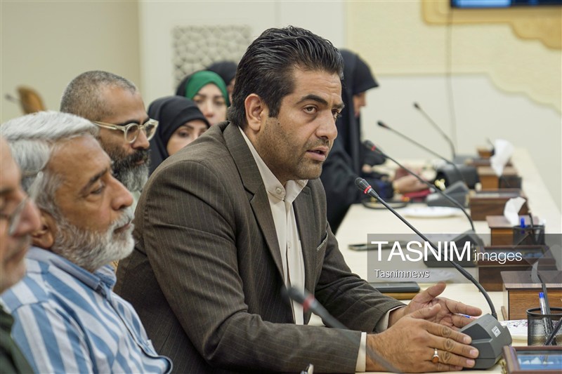 تأکید اساتید هنرهای تجسمی بر نقش هنر در تبیین معارف مهدوی+ عکس مسجد جمکران , اخبار استان قم , فرهنگ و هنر , هنرهای تجسمی ,